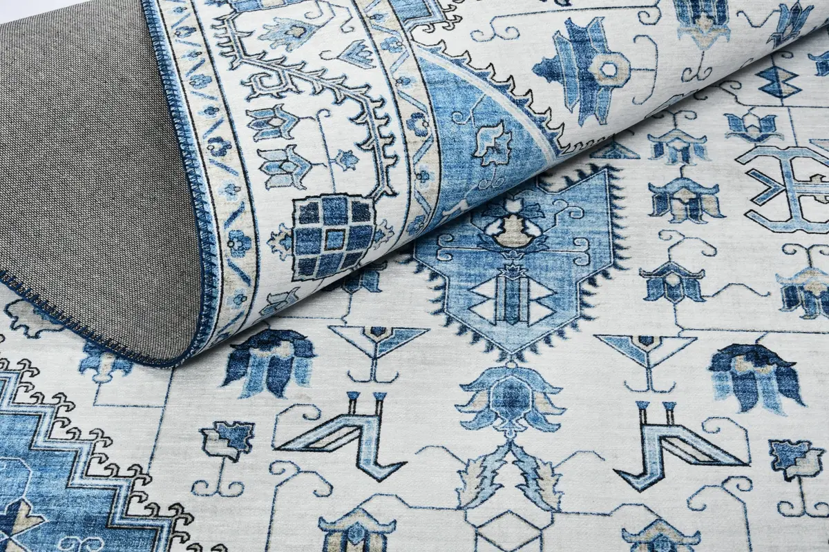 Allure Persian Inspired Medallion - Image 3